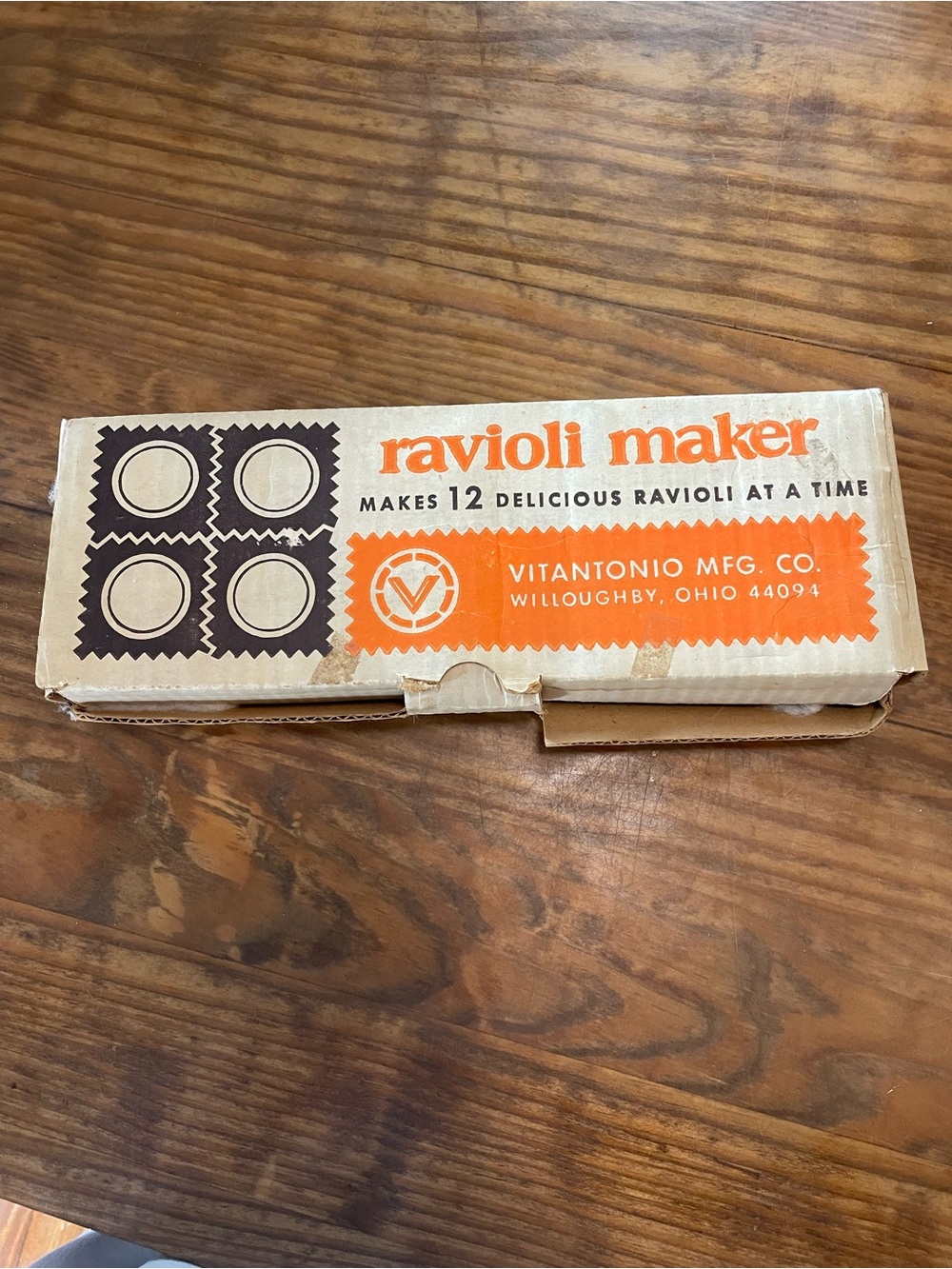 Vintage Metal Ravioli Maker~ home kitchen cooking tools dining